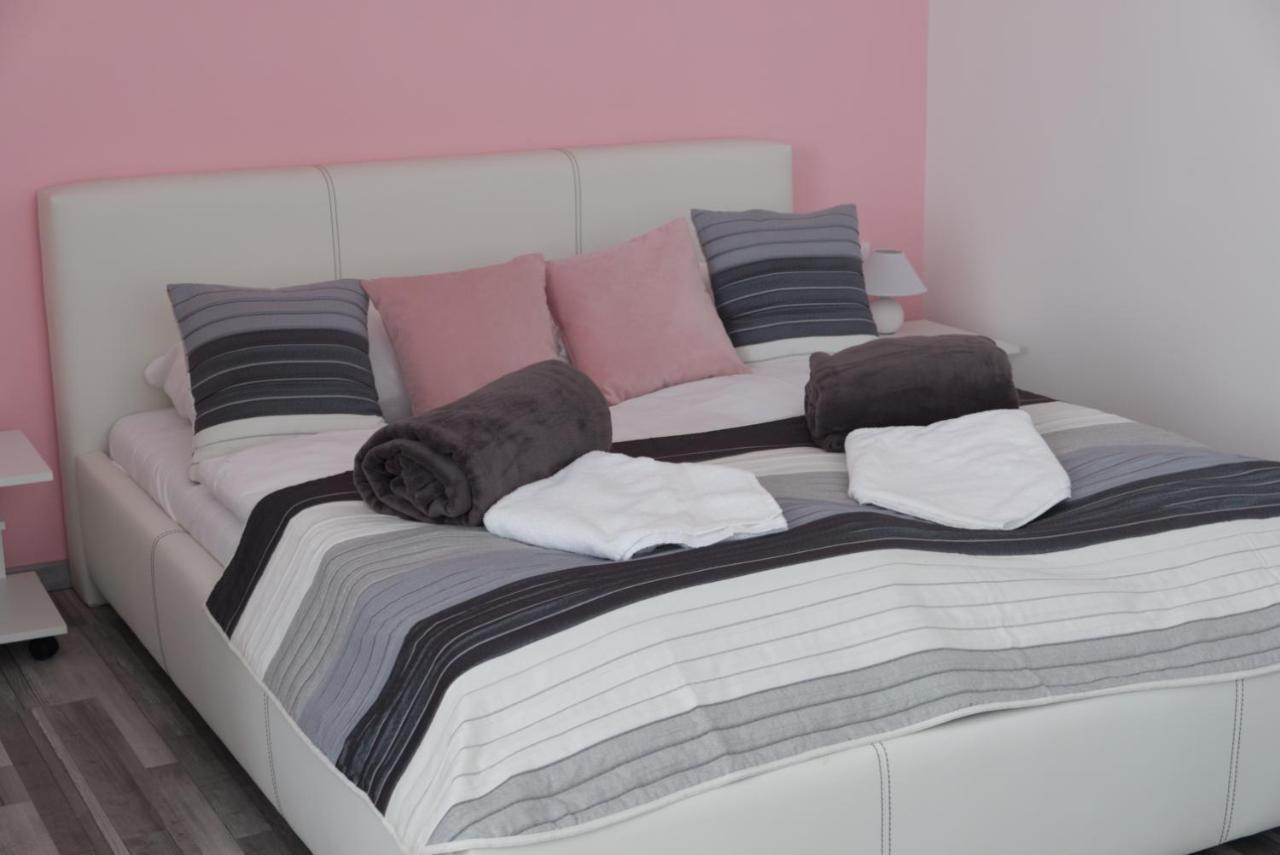 Gabriella Panzio Bed & Breakfast Buk Bagian luar foto